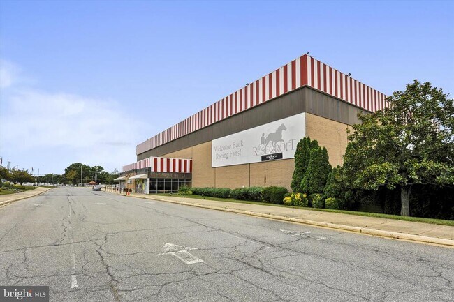 Building Photo - 104 St Ives Pl