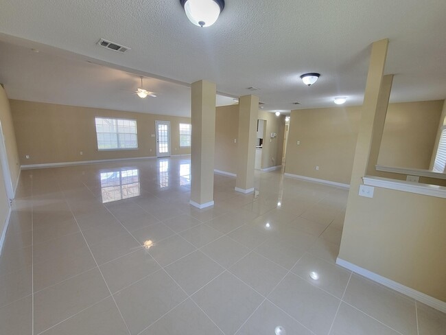Building Photo - 2158 Punham Ct