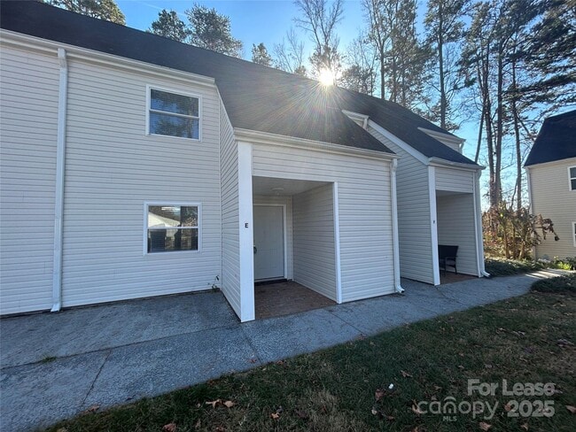 Building Photo - 9156 Black Heath Cir