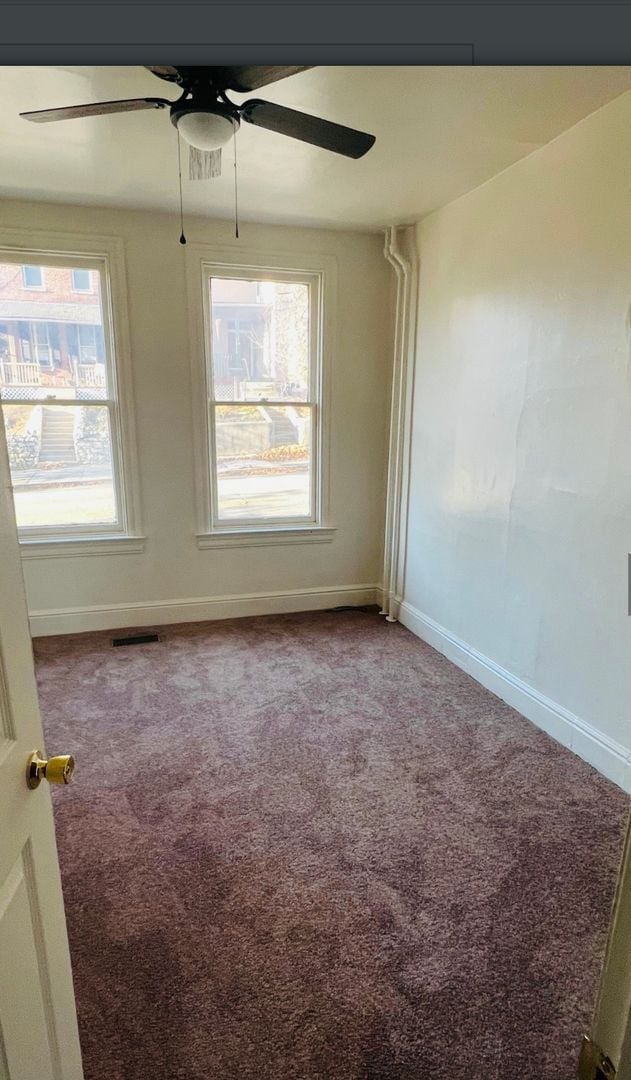 Building Photo - 1st Floor 1 Bedroom Yard Near Farquhar Park York City SD