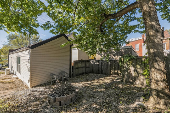 Building Photo - 1012 Jackson St