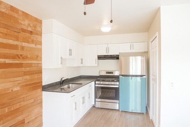 Building Photo - Ava Dearborn Heights