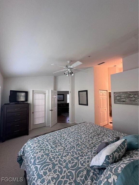 Building Photo - 12061 Summergate Cir