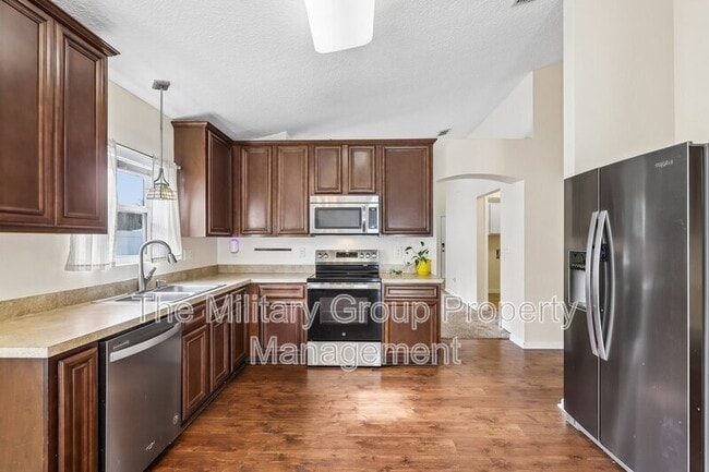 Building Photo - 12387 Anarania Dr