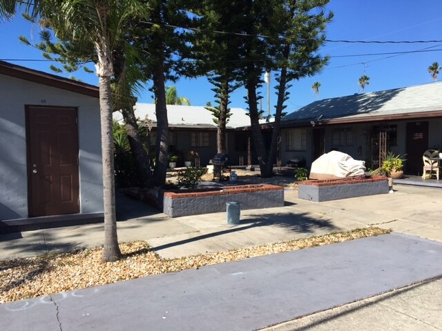 Front - 601 Corey Ave