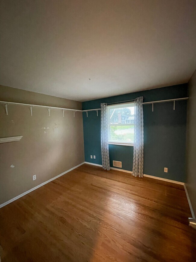 Building Photo - 76 Marble Dr