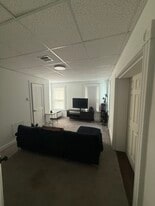 Building Photo - 25 Wyman St