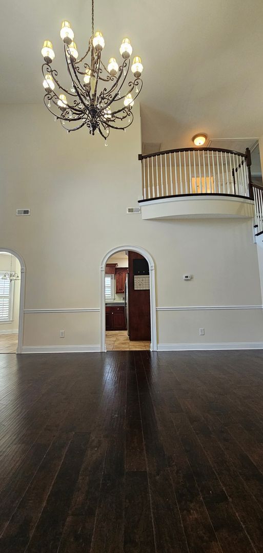 Building Photo - “Elegant 5-Bed Executive Home with Pool – ...