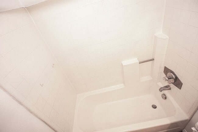 Building Photo - 9929 Palo Alto St