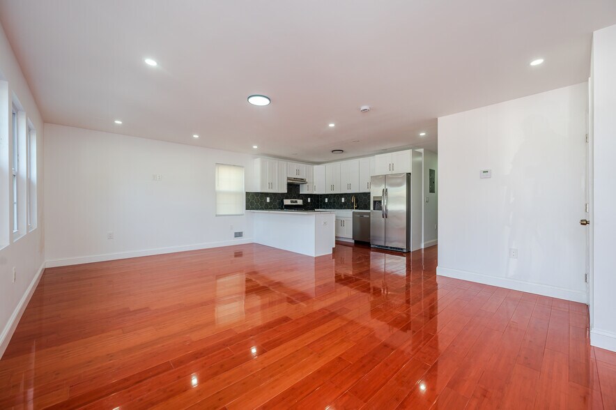 Building Photo - 10713 220th St