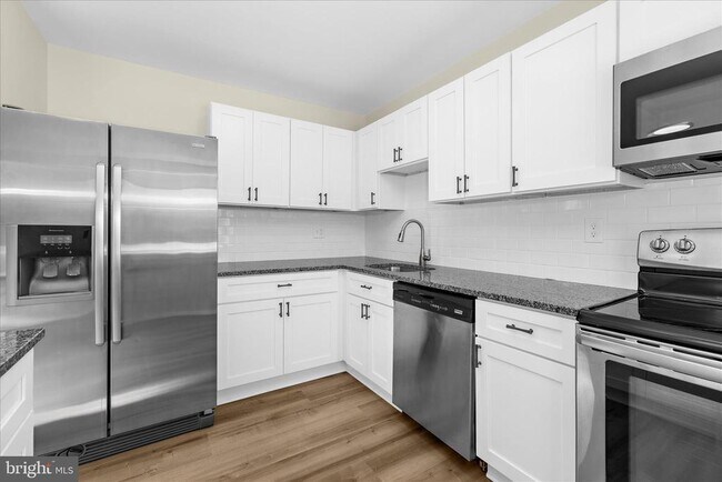 Building Photo - 8638 Gambier Harbour