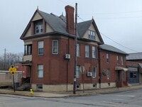 Building Photo - 200 E Bald Eagle St