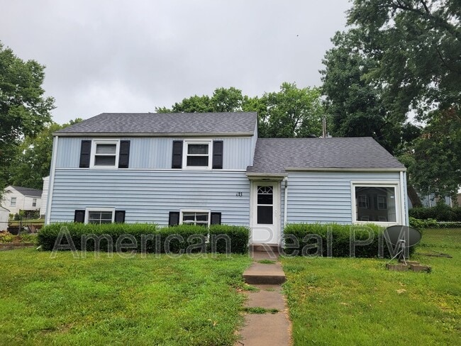 Primary Photo - 613 NE 45th St