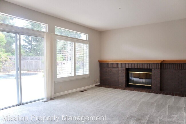 Building Photo - 4 br, 3 bath House - 48934 Ventura Dr