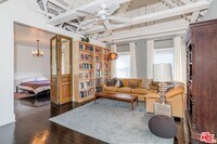 Building Photo - 1315 1/2 Kellam Ave