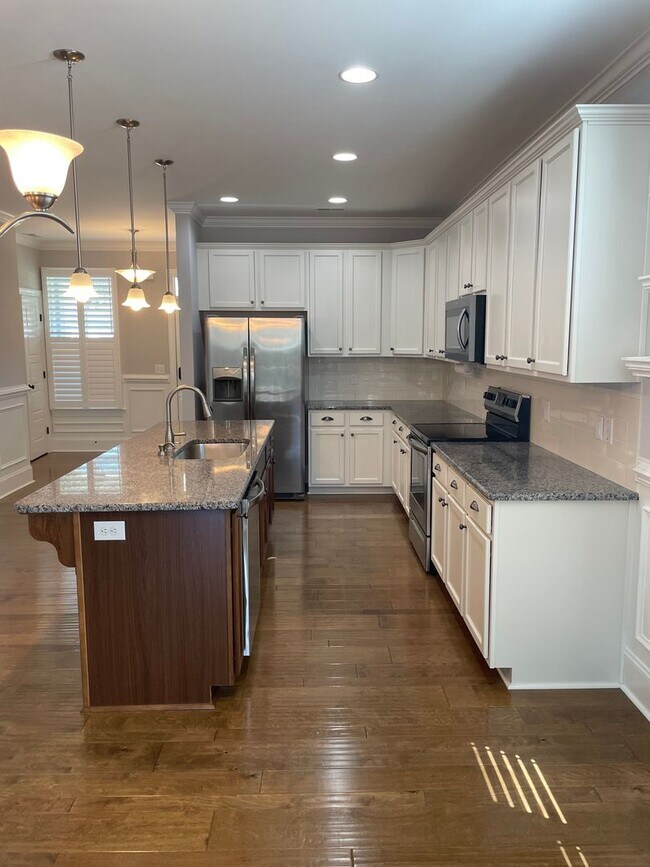Building Photo - 1386 Arot Ct SW