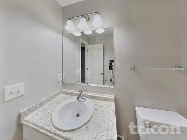 Building Photo - 149 Cambridge Elm Dr