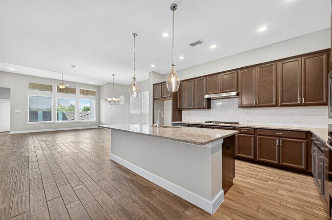 Building Photo - 302 Pure Parsley Path