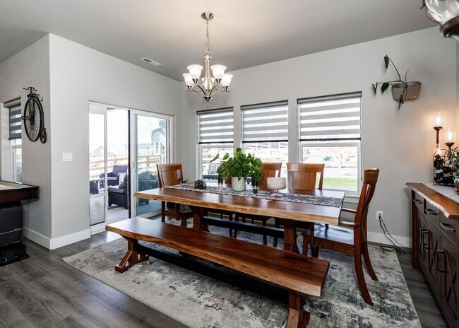 Building Photo - Luxury Ranch-Style Home for Rent | Wolf Ranch | D20 Schools | Pikes Peak Views