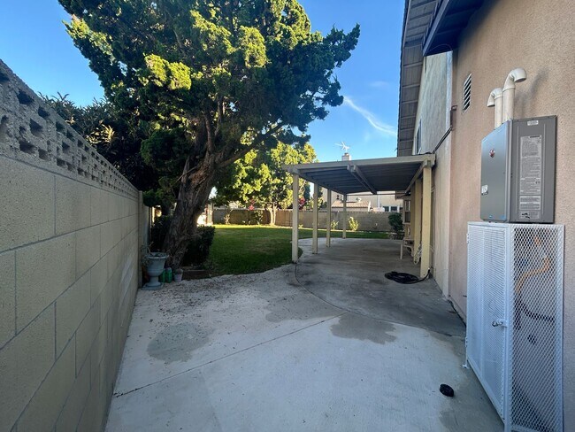 Building Photo - 11725 Espen Cir