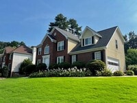 Building Photo - 930 Cedar Bluff Trail SW