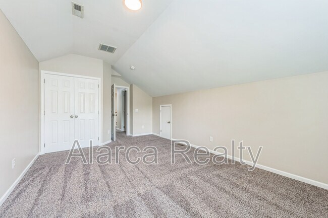 Building Photo - 6106 Greengate Ln