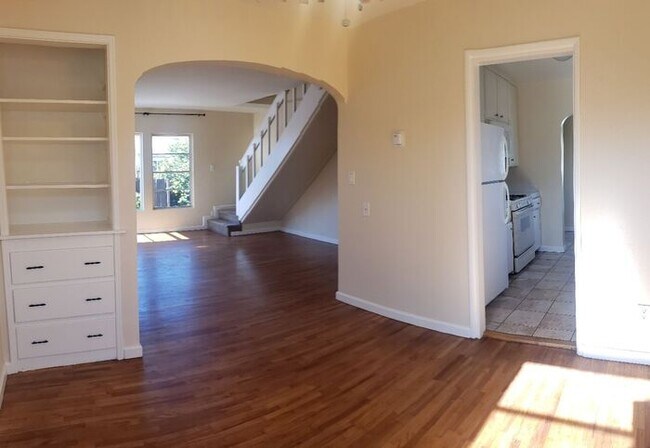 Primary Photo - 3bdr duplex minutes from San Diego State!