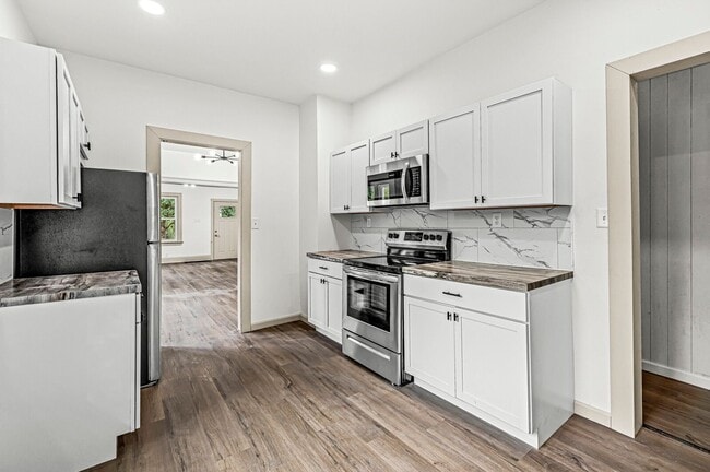 Building Photo - 1226 O Brien St