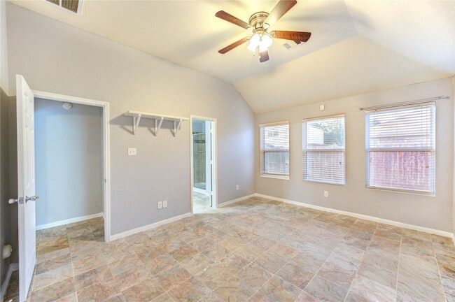 Building Photo - 2102 Indian Clearing Trail