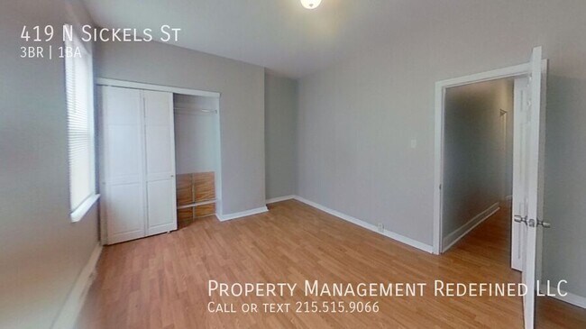 Building Photo - 419 N Sickels St