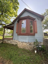 Building Photo - 3270 Bell St