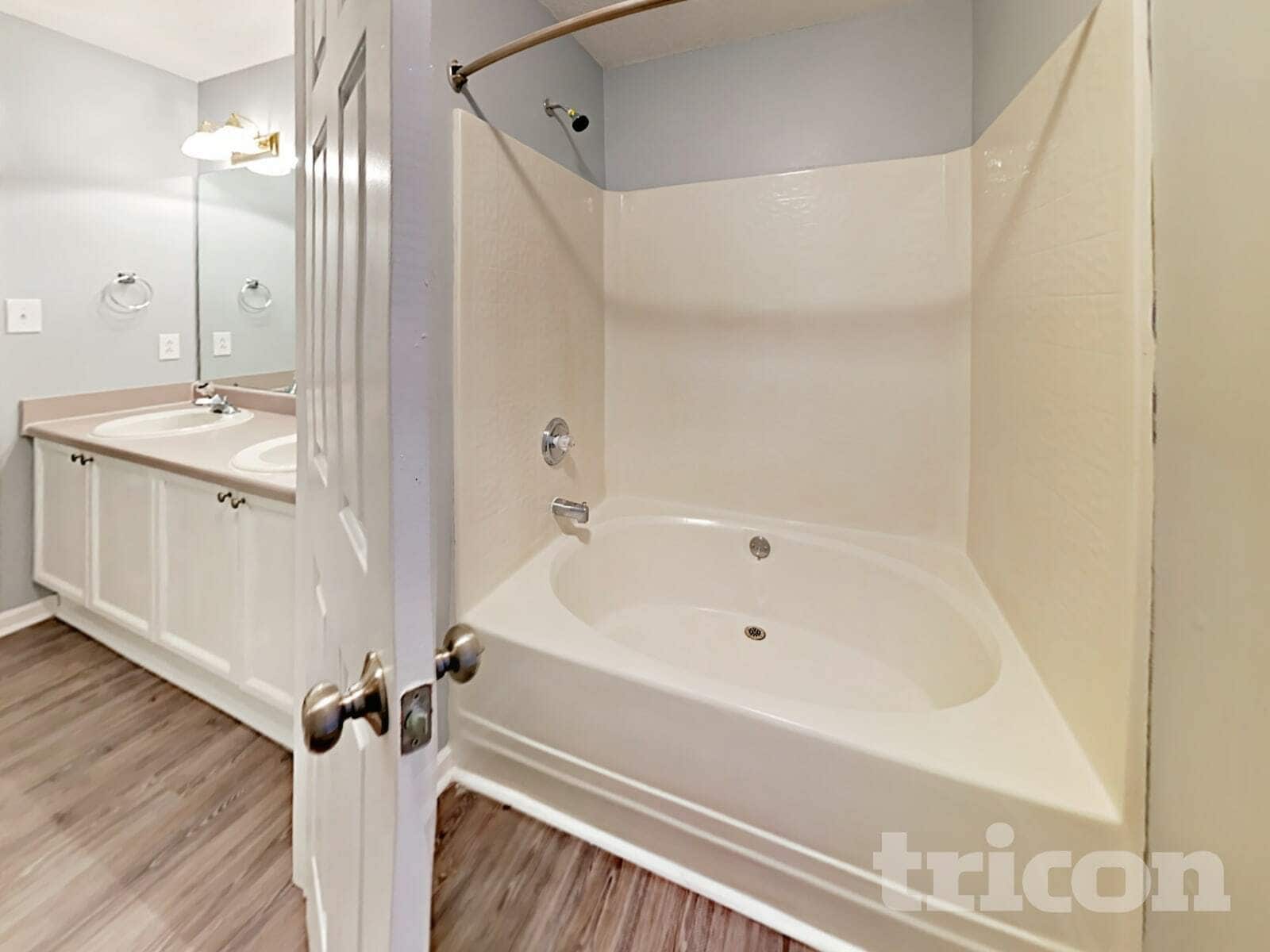 Building Photo - 3722 Hunters Run Ln