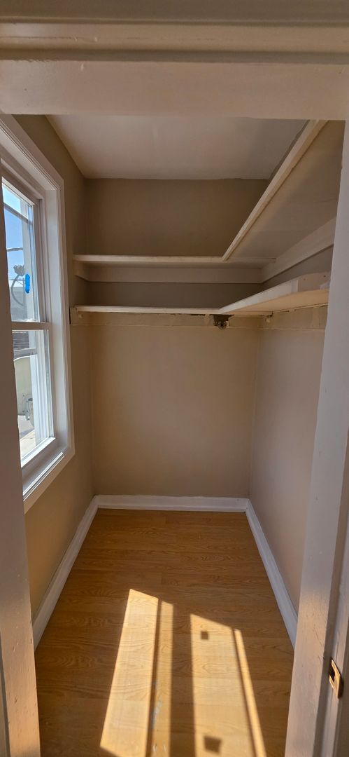 Building Photo - 222 Cross St