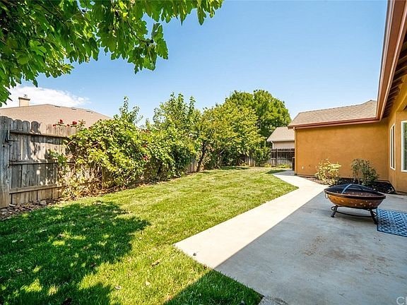 Building Photo - 109 Sterling Oaks Dr