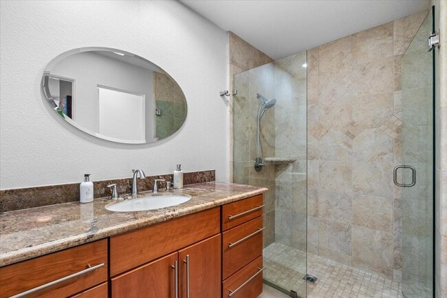 Building Photo - 59 Cornell Dr