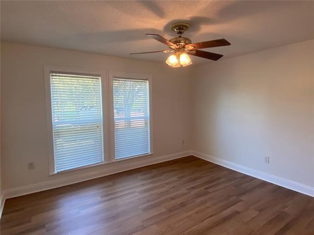 Building Photo - 2 Mariners Cv N