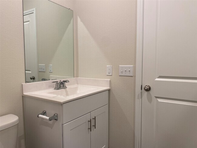 Building Photo - 6435 Kimball Mill Ln