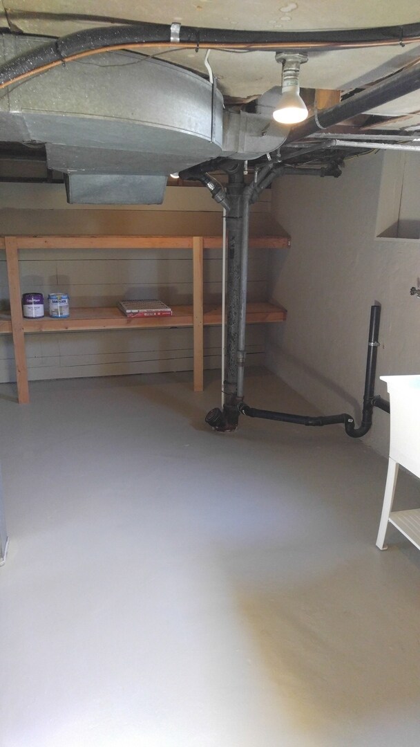 Building Photo - Available soon!! Newly Renovated Shadle Di...