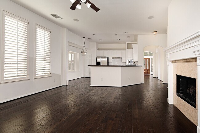 Building Photo - 54 Galway Pl