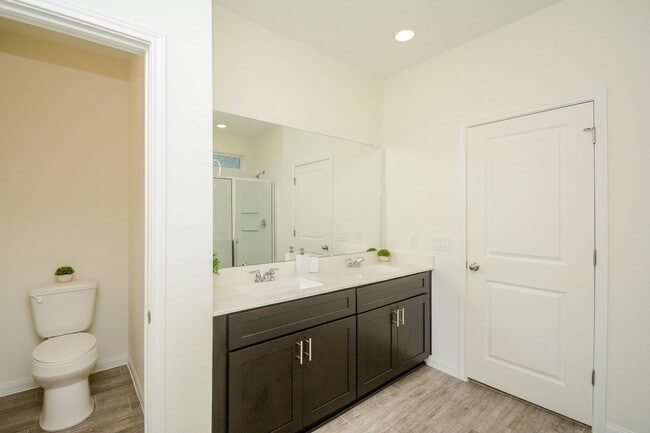 Building Photo - 18134 Sonresa Wy