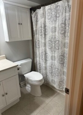 Building Photo - 205 Grovenor Dr