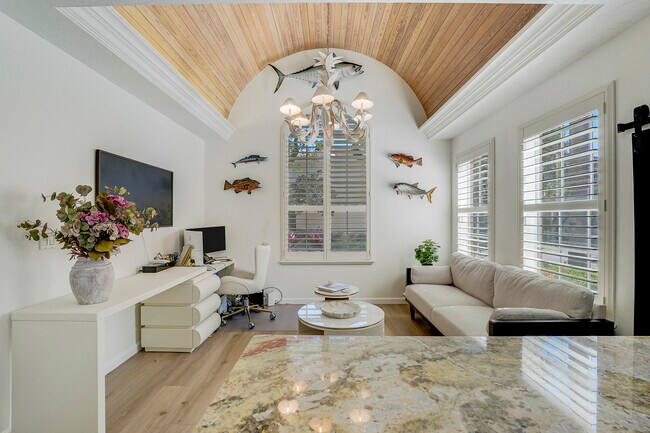 Building Photo - 26 Vía Aurelia