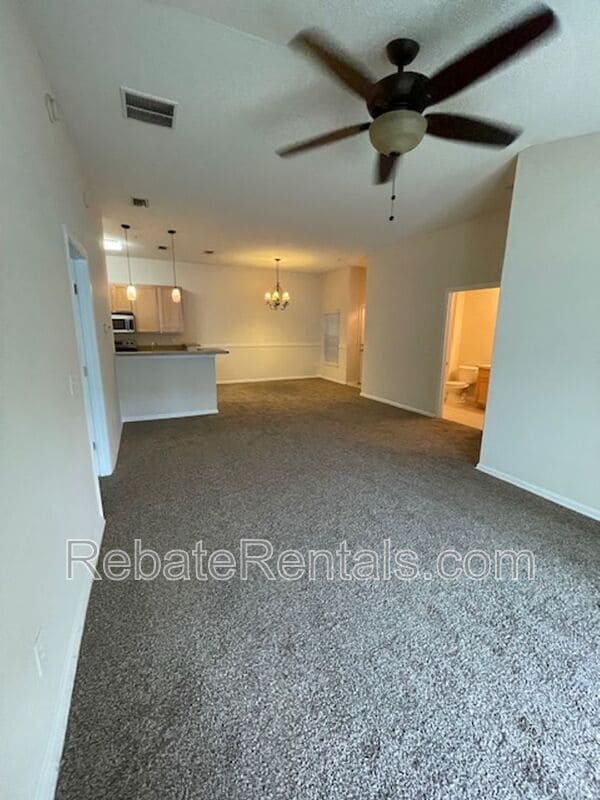 Building Photo - 7064 Deer Lodge Cir