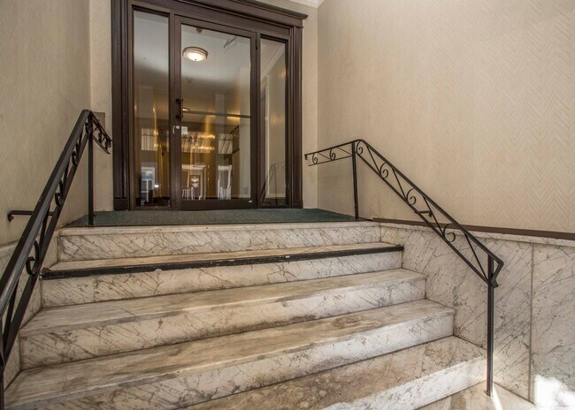 Building Photo - 12 Elko St