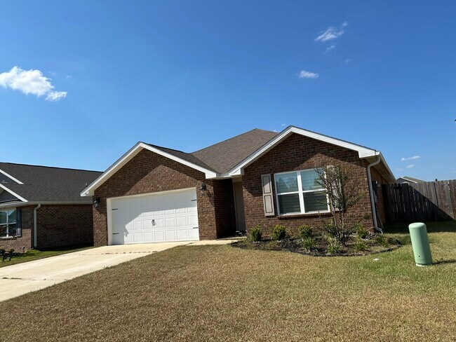 Primary Photo - 1048 Limpkin St