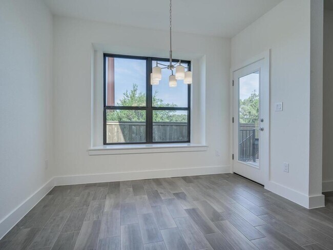 Building Photo - 12327 Maypole Bend