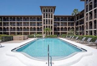 Building Photo - 6100 Gulfport Blvd S