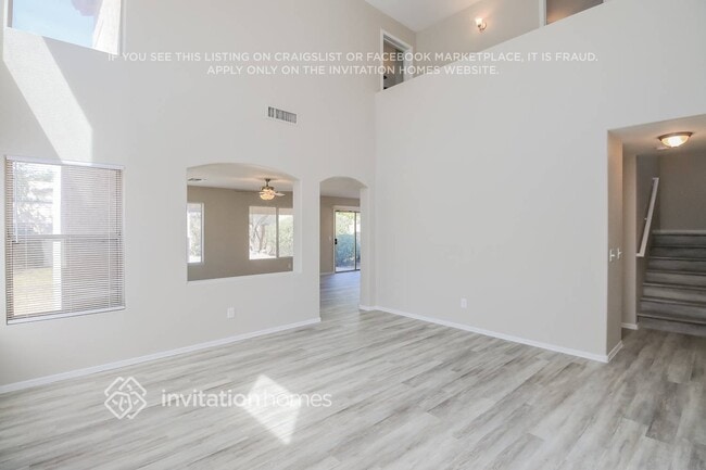 Building Photo - 696 N Coral Key Ave