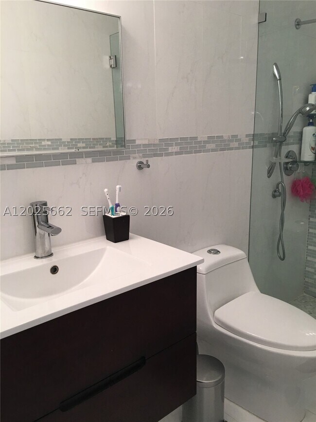 Building Photo - 10971 SW 69th Dr