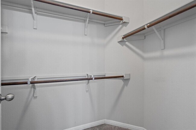 Building Photo - 905 Firebranch Trail